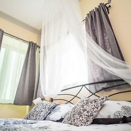 Boutique Hostel Kings N' Queens Zagreb Ngoại thất bức ảnh