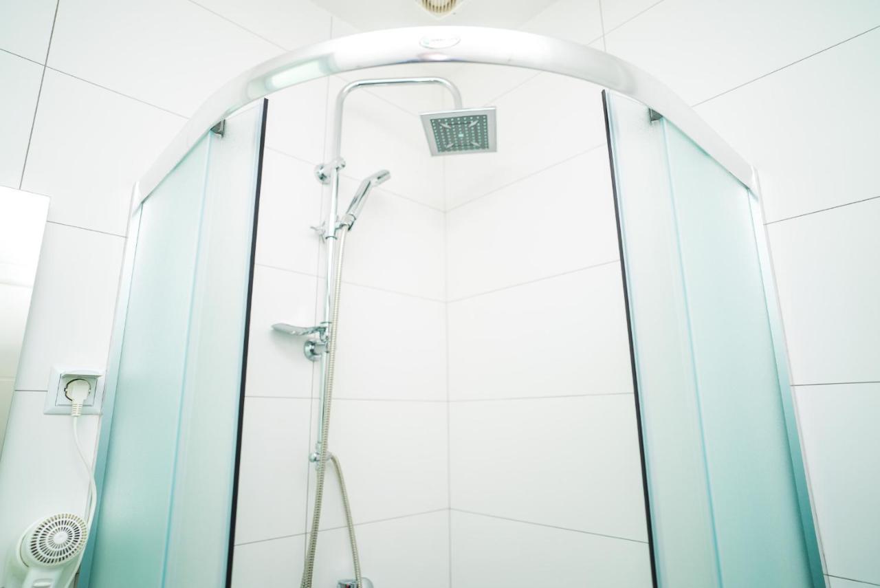 Boutique Hostel Kings N' Queens Zagreb Ngoại thất bức ảnh