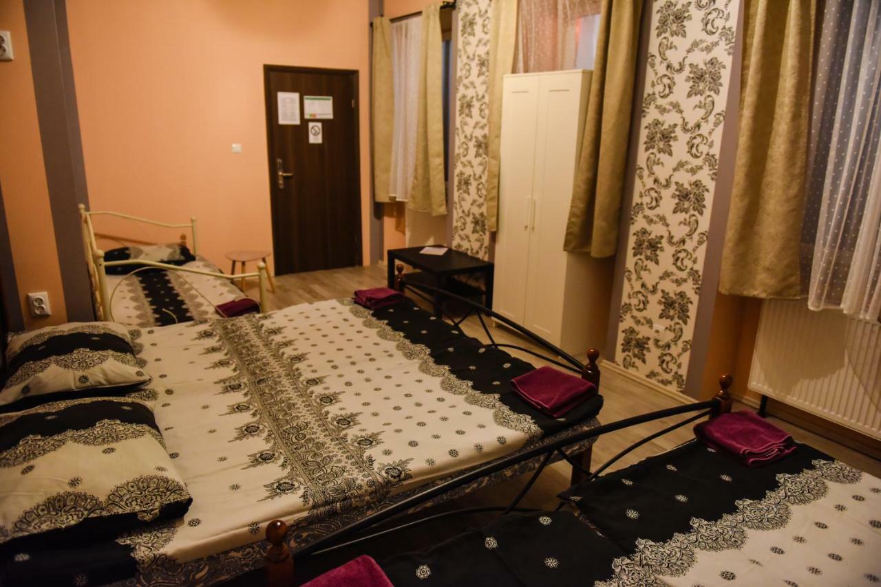 Boutique Hostel Kings N' Queens Zagreb Ngoại thất bức ảnh